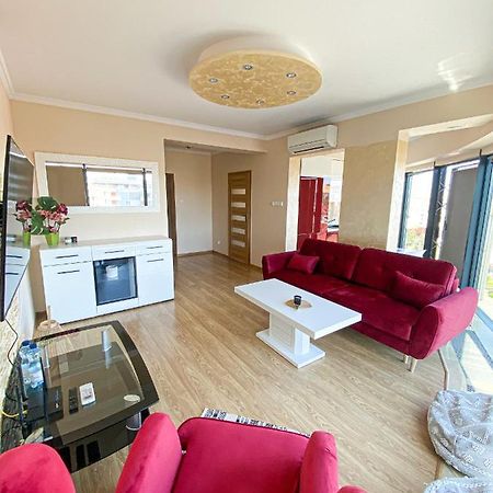 Glass Tower Apartament رشيشوف المظهر الخارجي الصورة
