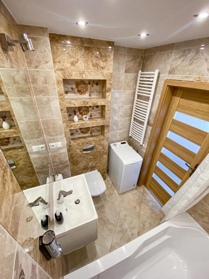 Glass Tower Apartament رشيشوف المظهر الخارجي الصورة